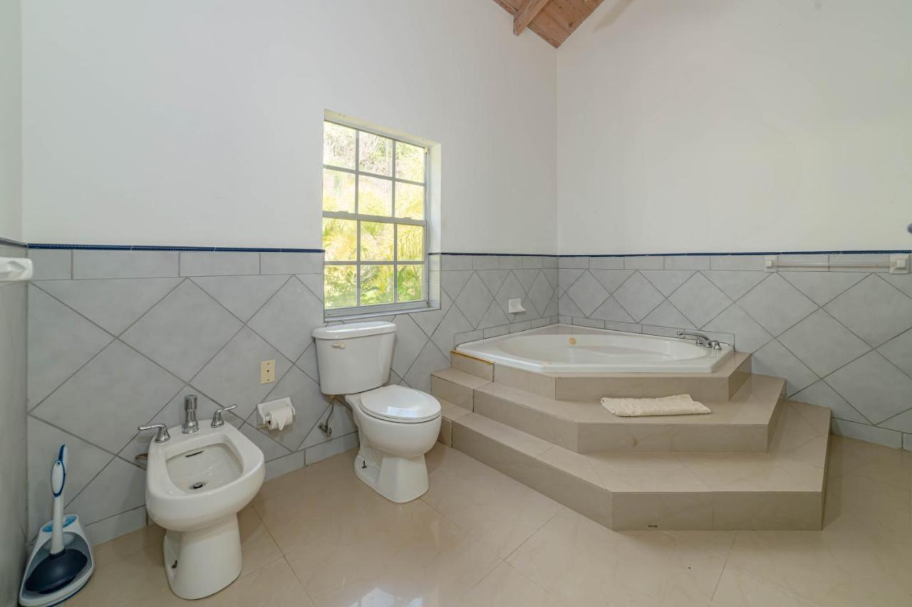 Fort Shelley Cades Bay Exterior foto